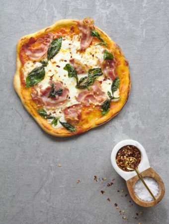 burrata pizza with pancetta