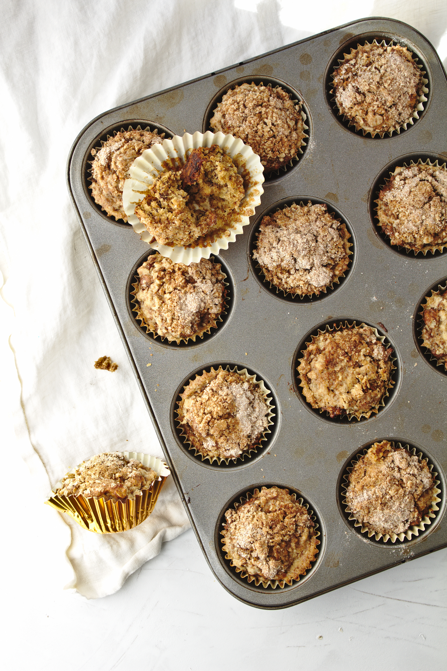 banana streusel muffins