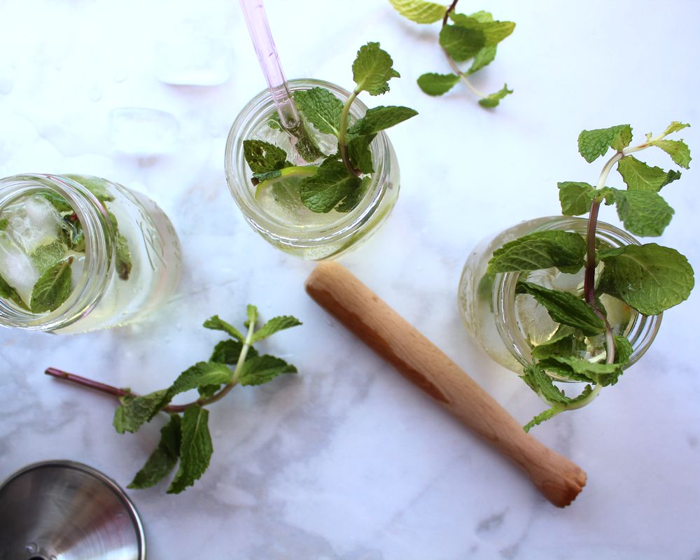 bubbly mint and lime soda