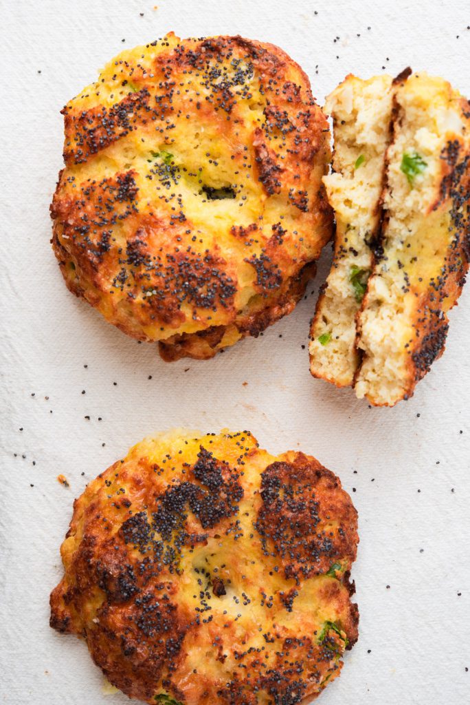 cauliflower cheddar and jalapeno bagels with poppy seeds